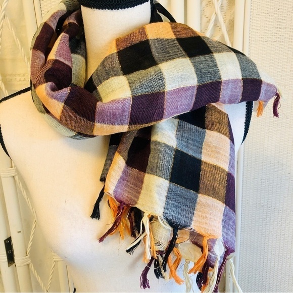 Forever 21 Scarf Square Buffalo Check Ivory Black Orange Metallic Thread Fringed - Picture 14 of 16